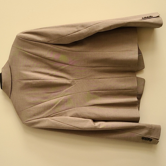 New Ann Taylor suit - Picture 3 of 6